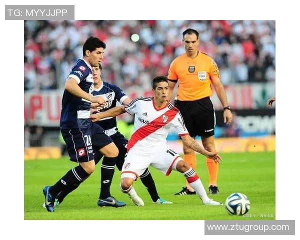 足球明星与成人女星的交集：当体育与娱乐界的界限模糊化